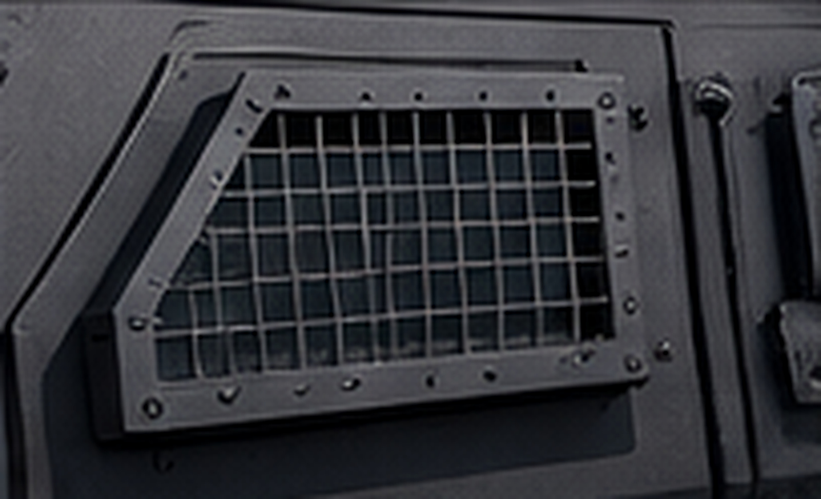 ALOQAB armored window protection grille close-up