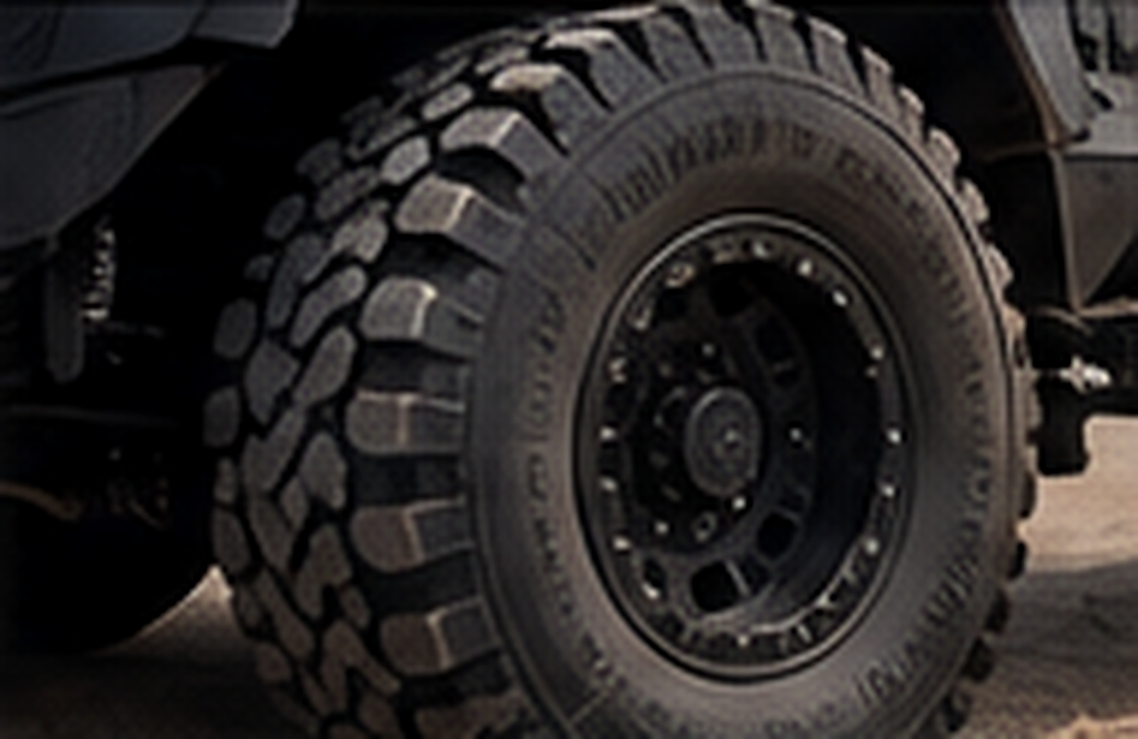 ALOQAB heavy duty all-terrain wheel close-up