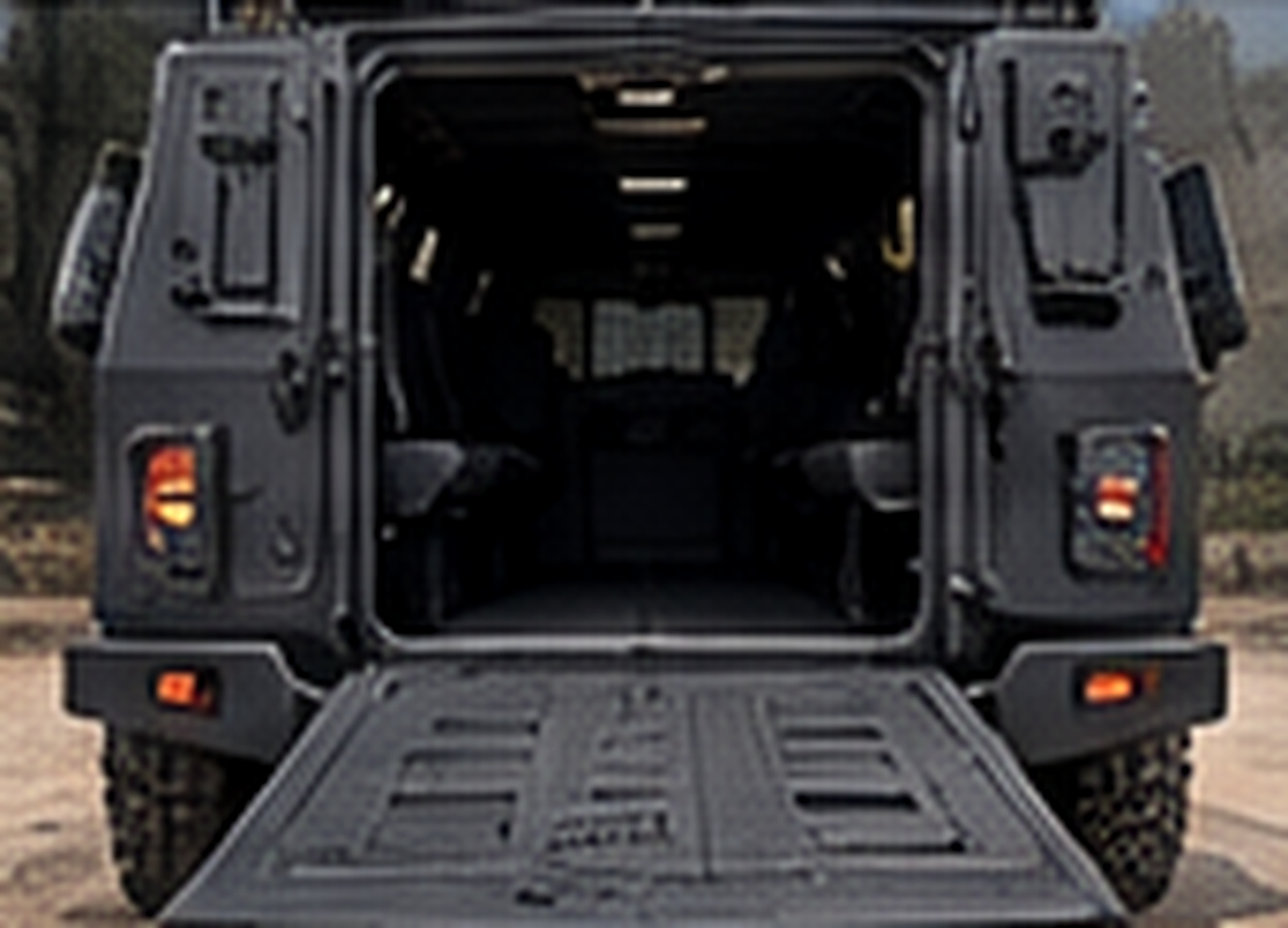 ALOQAB rear door and access panel
